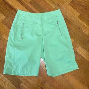 Tail Tech Performance Athletic Bermuda Style Golf Shorts Size 6